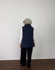 lacivert kapitone yelek 4