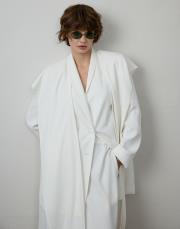 beyaz adriana seyyar fular detaylı takım 5