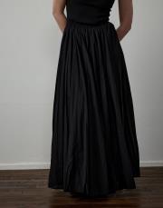 siyah pamuklu godeli hafif kraşlı etek 4