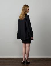 siyah %100 keten dikiş detaylı gömlek 3